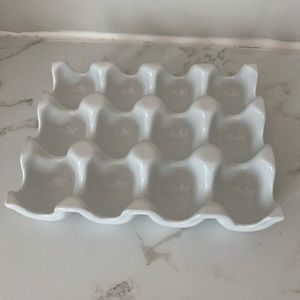 Ceramic Egg Holder